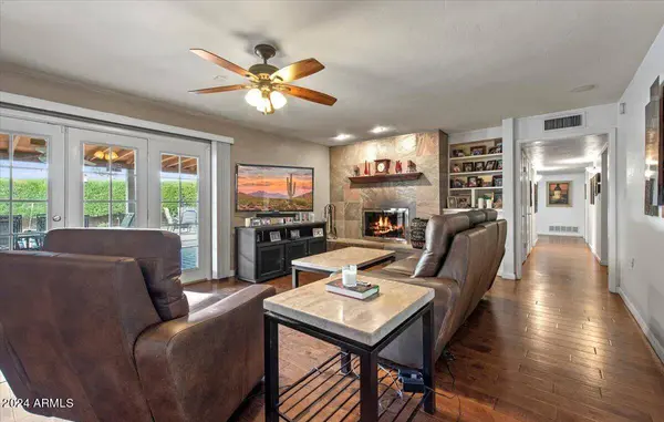 3808 N 54TH Place, Phoenix, AZ 85018