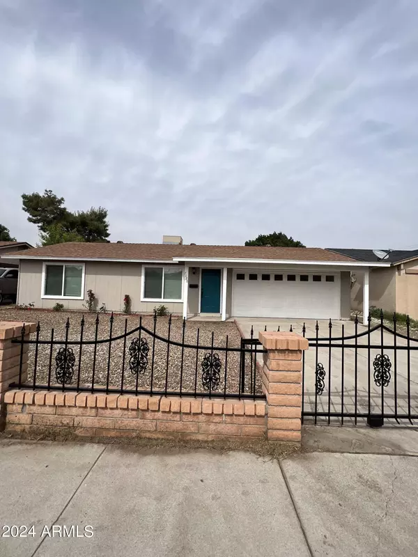 7120 W FLOWER Street, Phoenix, AZ 85033