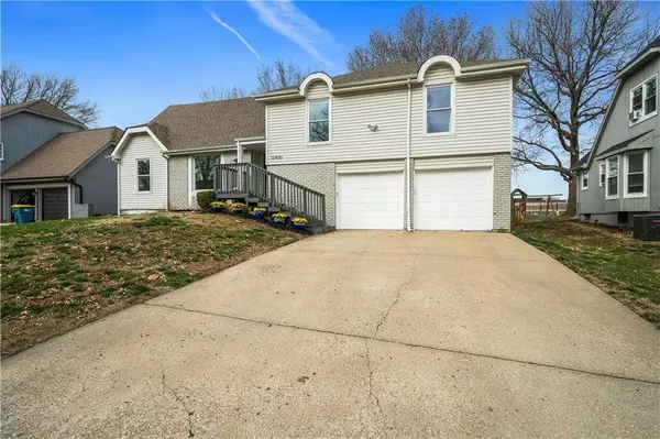 12800 W 69th ST, Shawnee, KS 66216