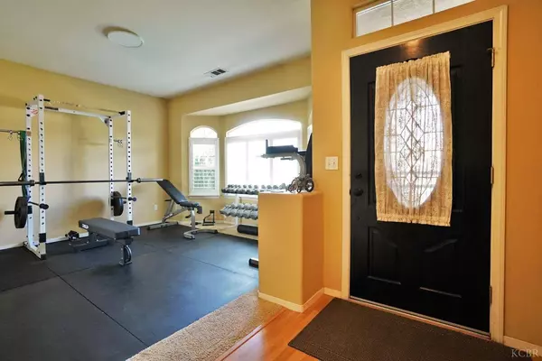 1327 Mission Drive, Lemoore, CA 93245