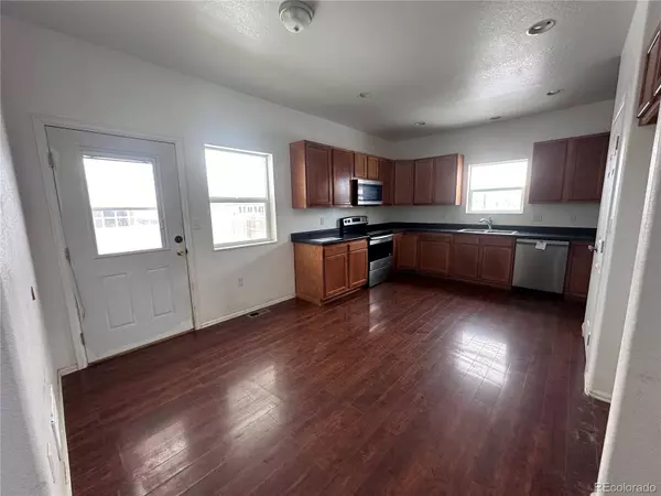 110 Johnson CIR, Keenesburg, CO 80643