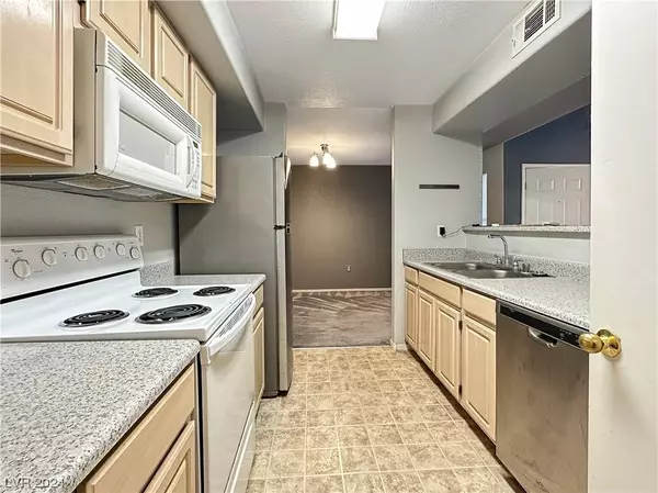 555 E Silverado Ranch Boulevard #2115, Las Vegas, NV 89183