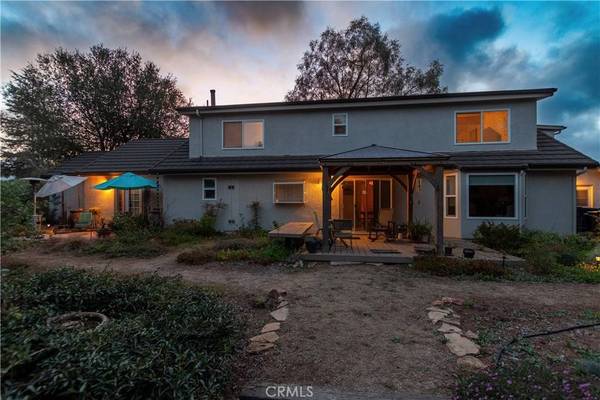 2376 Glacier LN, Santa Maria, CA 93455