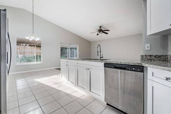 626 SAND RIDGE DR, Valrico, FL 33594