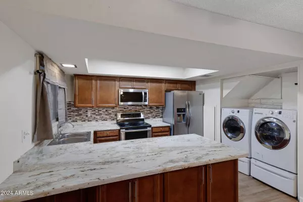 4349 W OCOTILLO Road, Glendale, AZ 85301