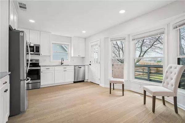 12800 W 69th ST, Shawnee, KS 66216