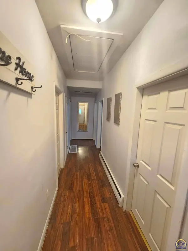 324 SW Jewell AVE, Topeka, KS 66606