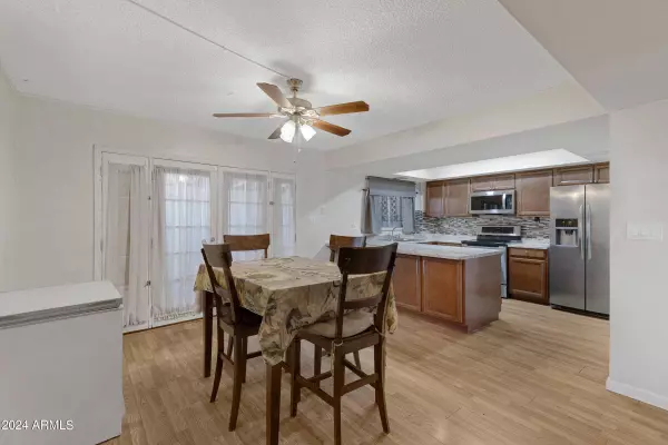 4349 W OCOTILLO Road, Glendale, AZ 85301