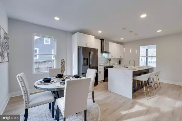 1011 TAYLOR ST NE, Washington, DC 20017