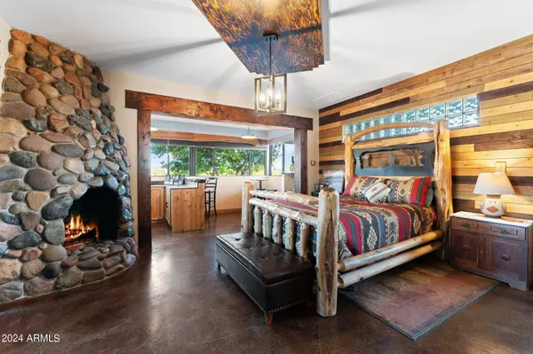 51709 N 292ND Avenue, Wickenburg, AZ 85390