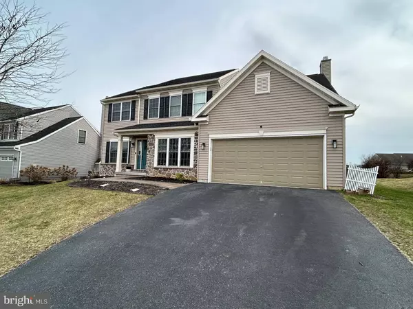 38 WILDFLOWER CIR, Lebanon, PA 17046