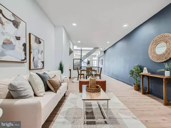 2807 ERDMAN AVE, Baltimore, MD 21213