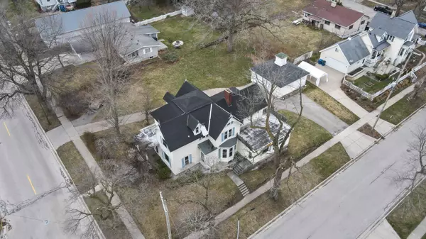 376 Fifth Street, Manistee, MI 49660