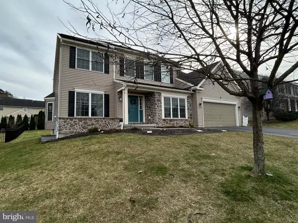 38 WILDFLOWER CIR, Lebanon, PA 17046