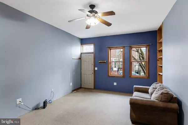 359 BARCLAY ST, Burlington, NJ 08016