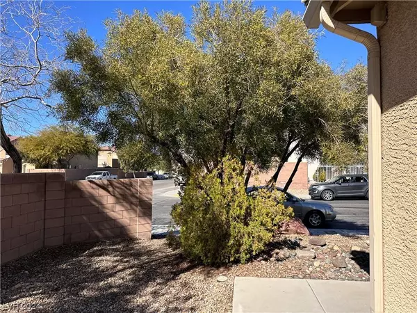 53 Glen Park Avenue, Las Vegas, NV 89183