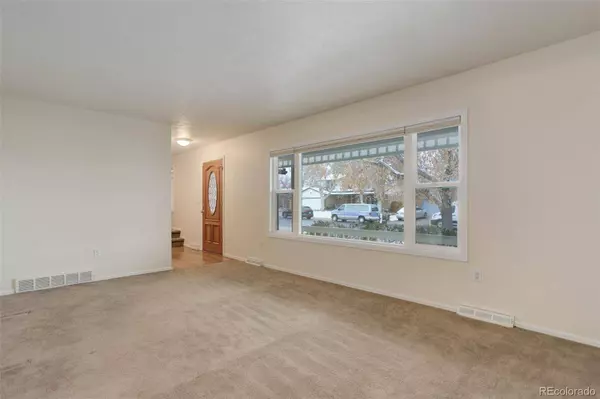 1695 S Victor ST, Aurora, CO 80012