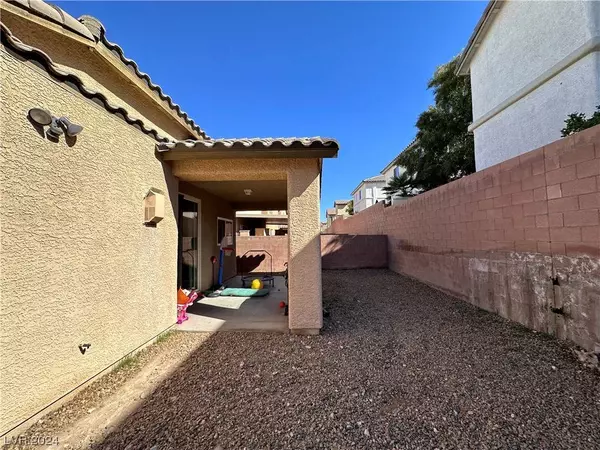 53 Glen Park Avenue, Las Vegas, NV 89183