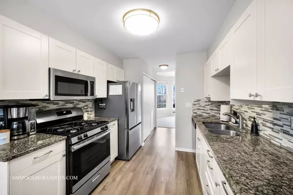 2200 Rossiter Pkwy, Plainfield, IL 60586