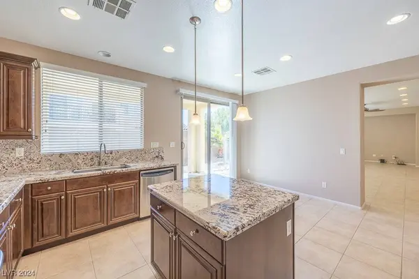 9205 Thunder Falls Court, Las Vegas, NV 89149