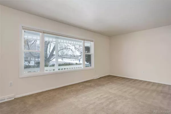 1695 S Victor ST, Aurora, CO 80012