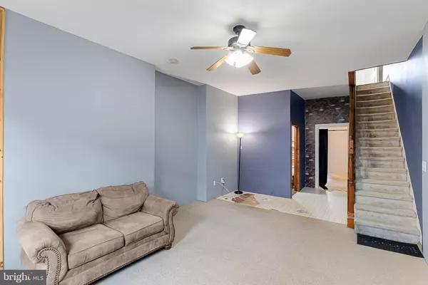 359 BARCLAY ST, Burlington, NJ 08016