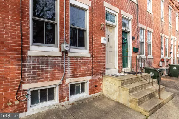 359 BARCLAY ST, Burlington, NJ 08016