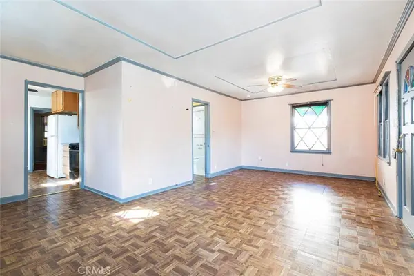 3704 3rd AVE, La Crescenta, CA 91214