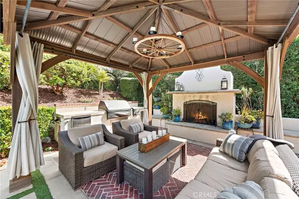 14 Michael RD, Ladera Ranch, CA 92694