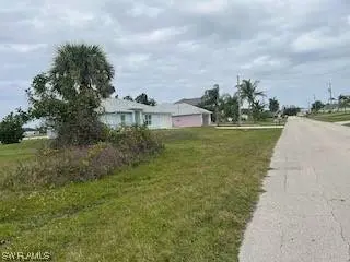 1608 NW 31st PL, Cape Coral, FL 33993