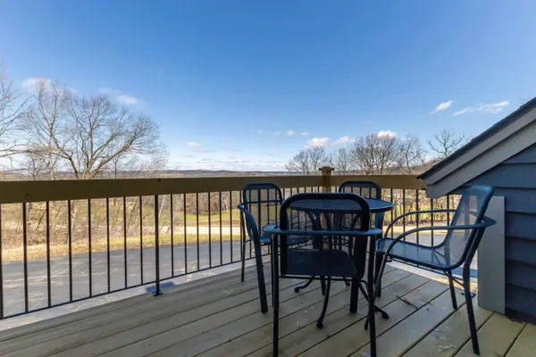 323 Territory Drive, Galena, IL 61036