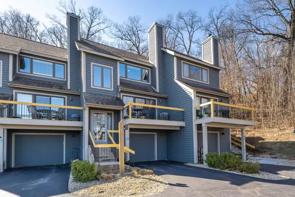 323 Territory Drive, Galena, IL 61036