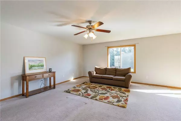 1321 Adams Street SE, Bondurant, IA 50035