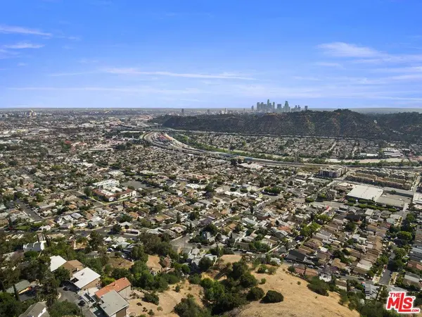 1325 N Cliff DR, Los Angeles, CA 90065