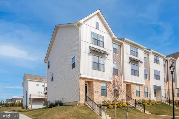 860 W WHISTLE LN, Media, PA 19063