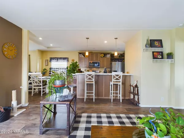 2802 5th Ave # 30S, Union Gap, WA 98903