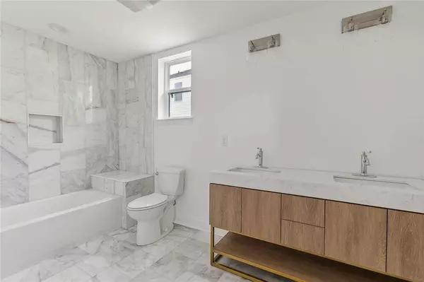 2222 DELACHAISE ST, New Orleans, LA 70115