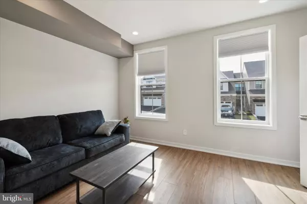 860 W WHISTLE LN, Media, PA 19063