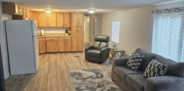 663 Candle CT NE, Palm Bay, FL 32907