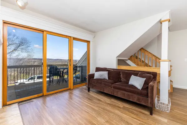 323 Territory Drive, Galena, IL 61036