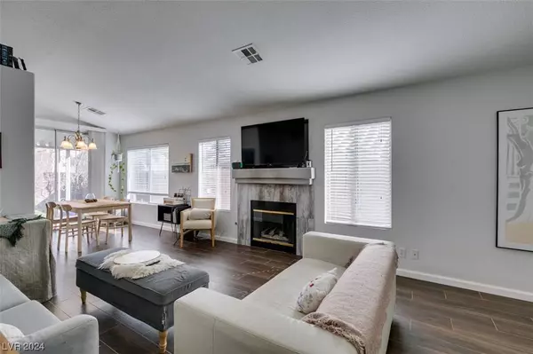 9636 Bending River Avenue, Las Vegas, NV 89129