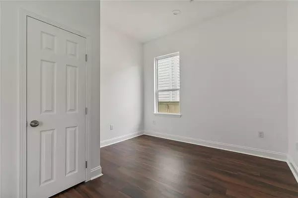 2222 DELACHAISE ST, New Orleans, LA 70115