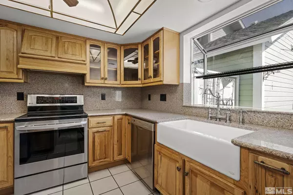 1922 E Minaret Circle, Reno, NV 89523