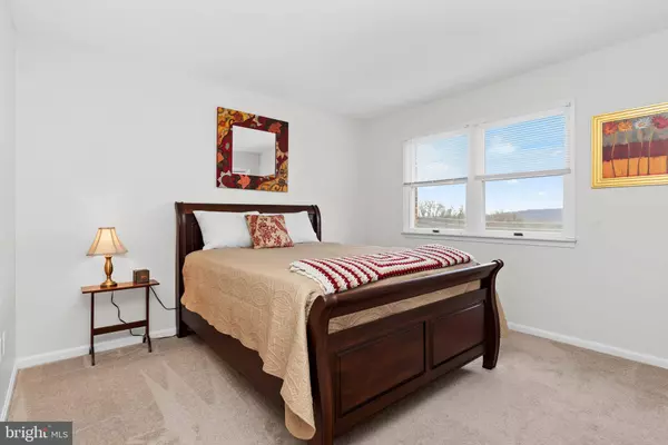 460 ALLENVIEW DR, Mechanicsburg, PA 17055