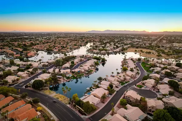 1134 W Grand Caymen Dr, Gilbert, AZ 85233