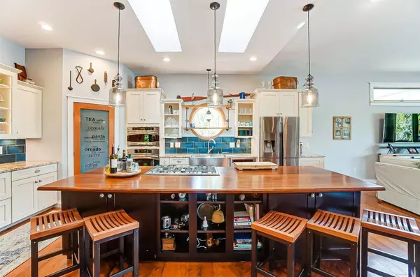 705 Lakengren Cv, Lakengren, OH 45320