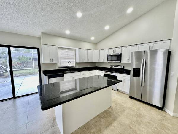 262 SW Aubudon AVE, Port Saint Lucie, FL 34984