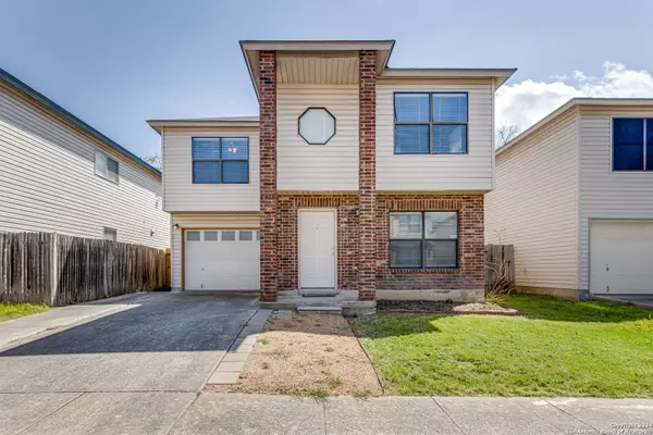 8918 BRANDING FLD, San Antonio, TX 78240-5445