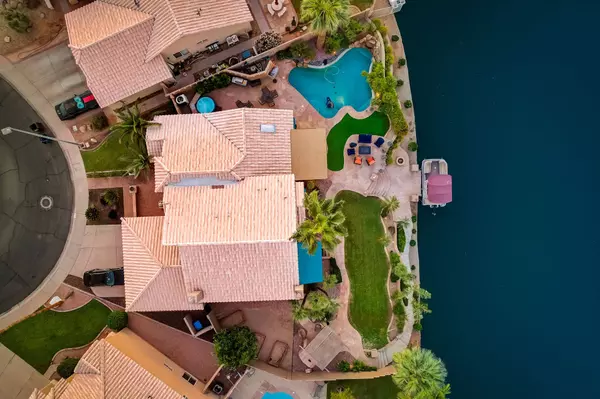 1134 W Grand Caymen Dr, Gilbert, AZ 85233