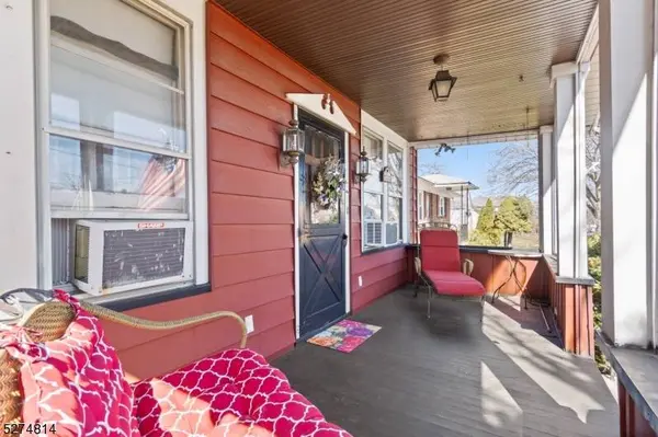 48 Inwood St, Clifton City, NJ 07011